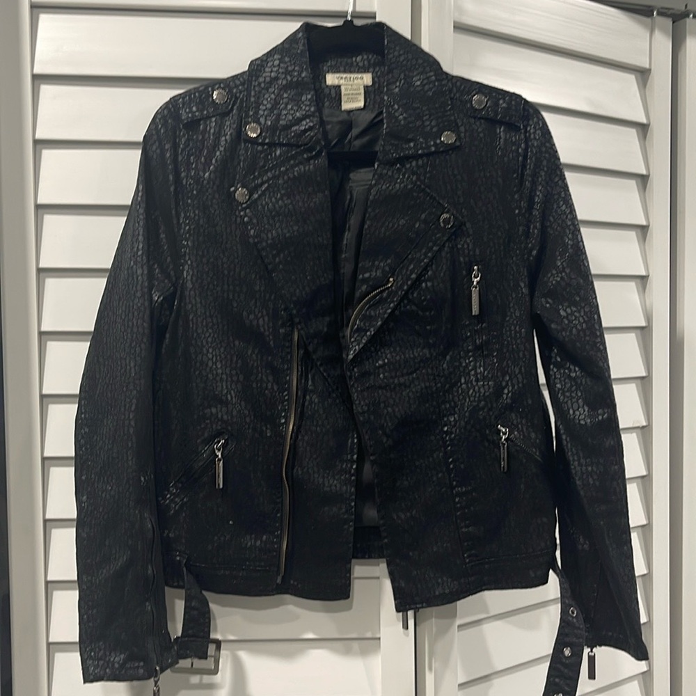 Vertigo Paris print jacket